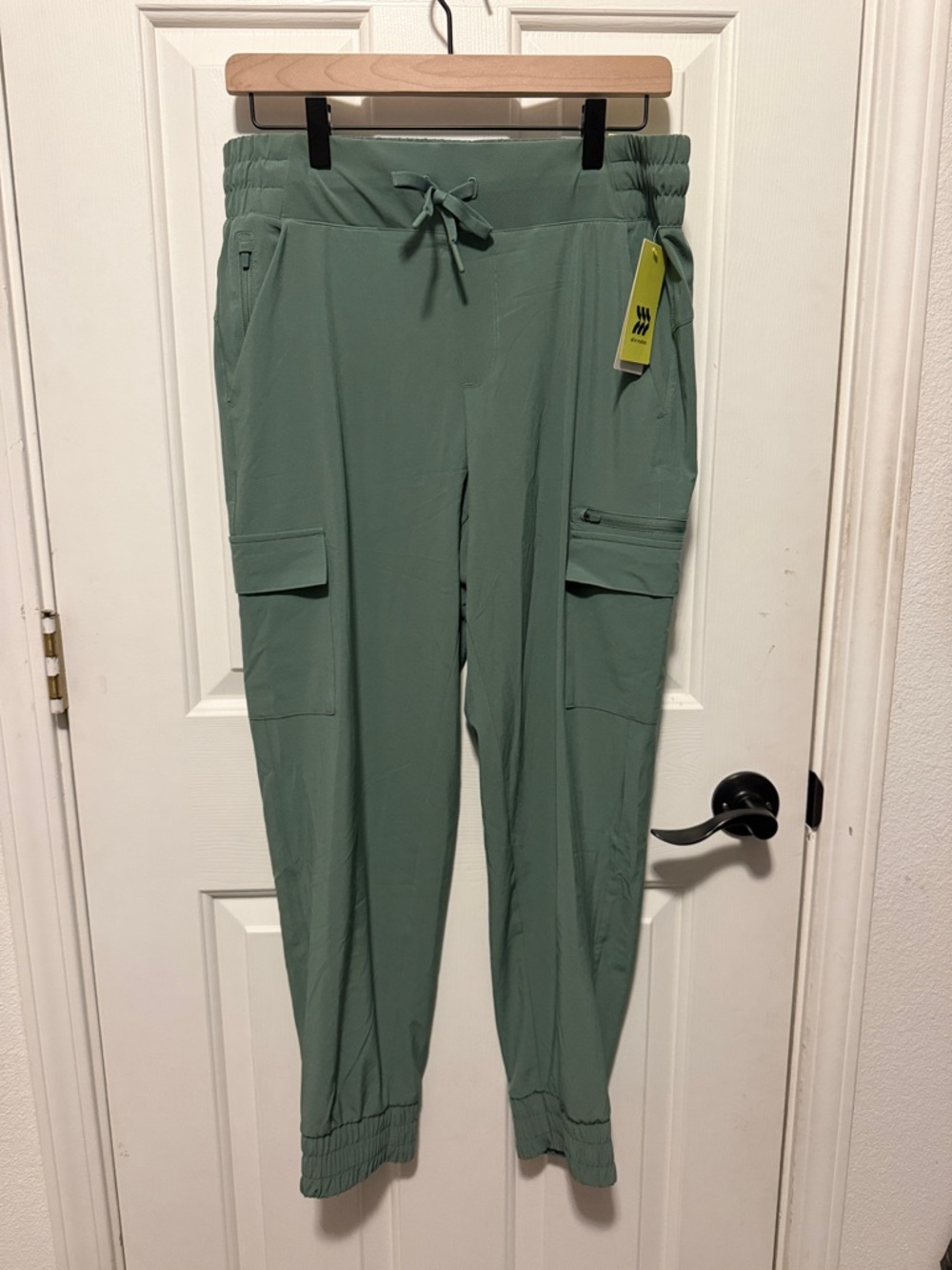 All in Motion Mid Rise Cargo Pants